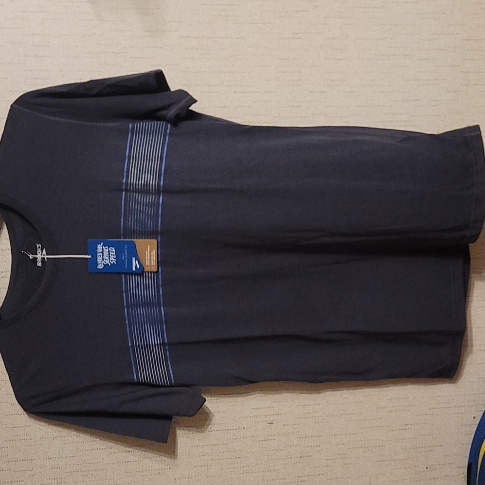 BROOKS RUNNING MEN'S DISTANCE GRAPHIC TEE: GRAY/BLUE: NWT: SZ M